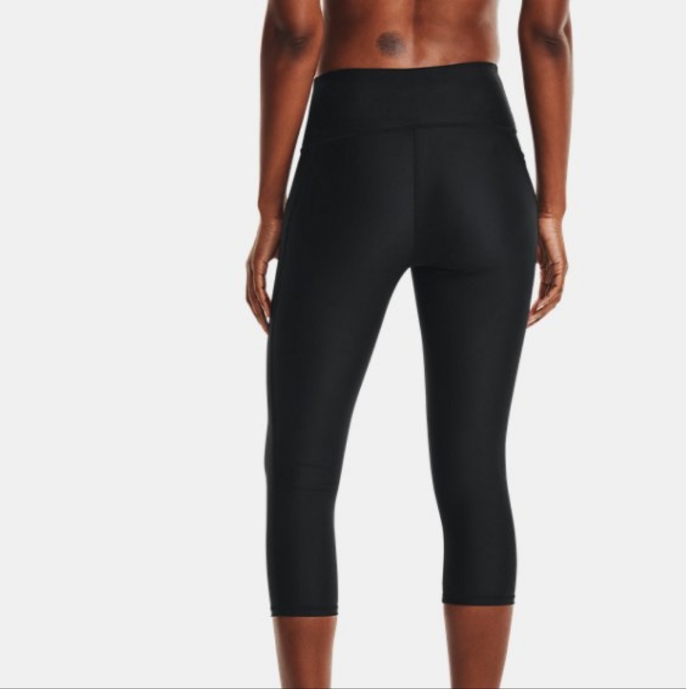 NWT Under armor Compression high rise crop leggings capris black size Sm - Picture 2 of 13